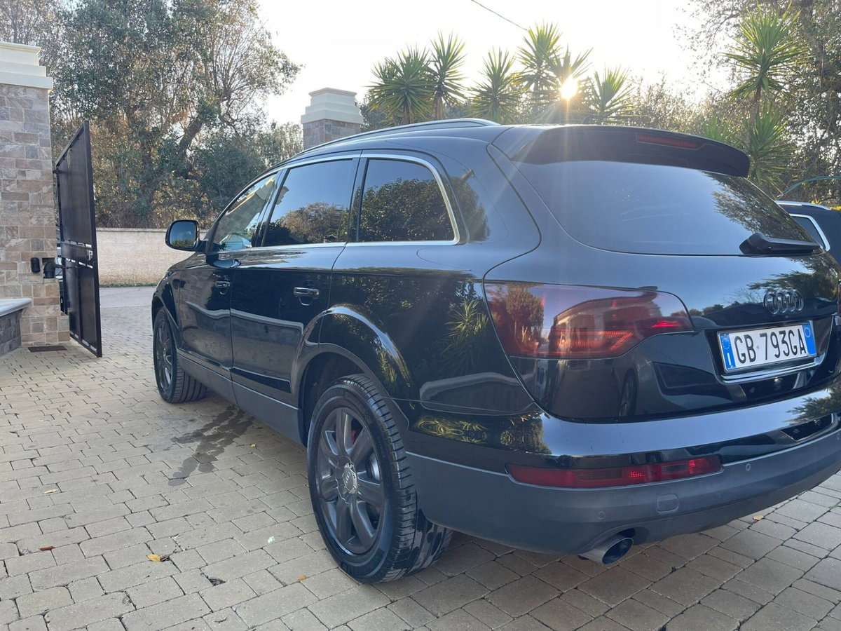 Audi Q7 3.0 V6 TDI 240 CV quattro tiptronic Advanced Plus (6)