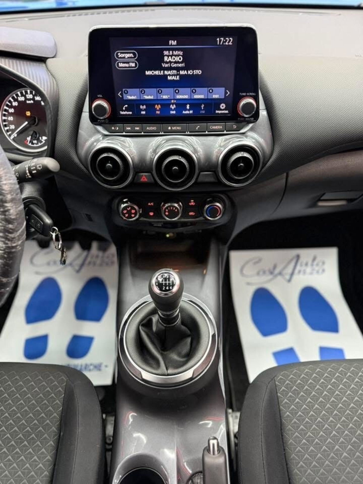 Nissan Juke 1.0 dig-t Tekna 114cv (12)