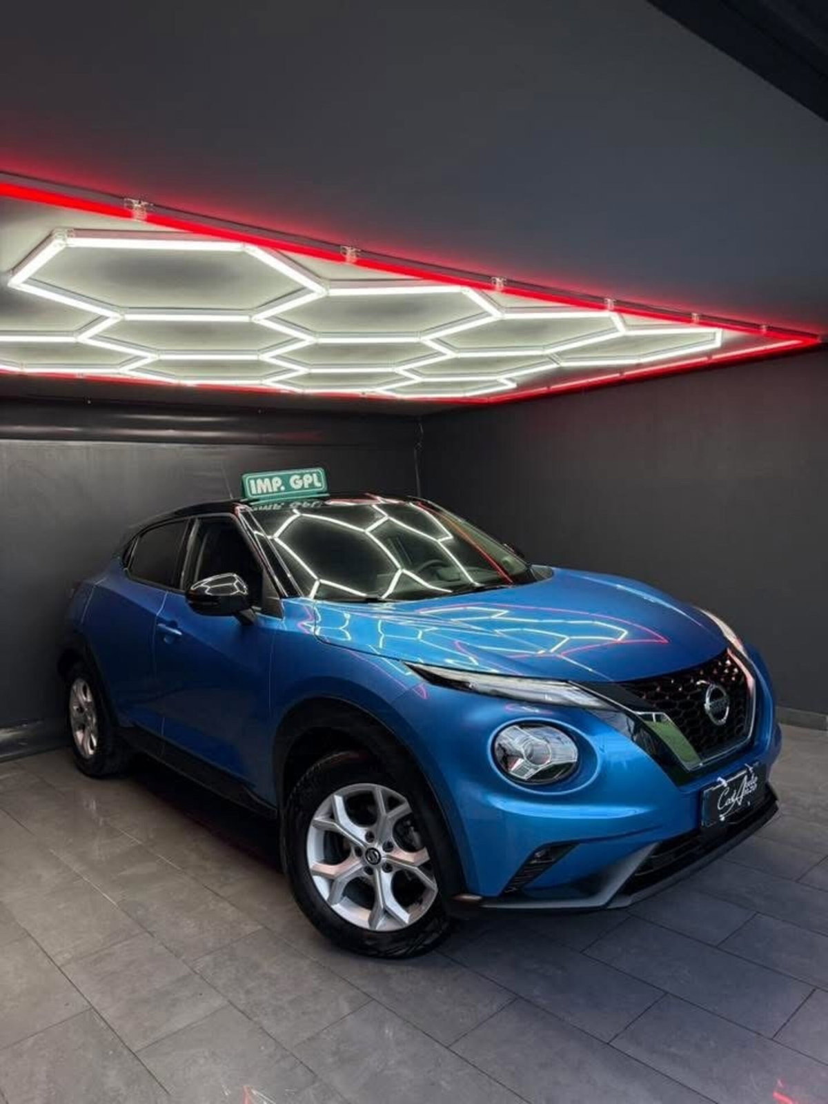 Nissan Juke 1.0 dig-t Tekna 114cv (2)