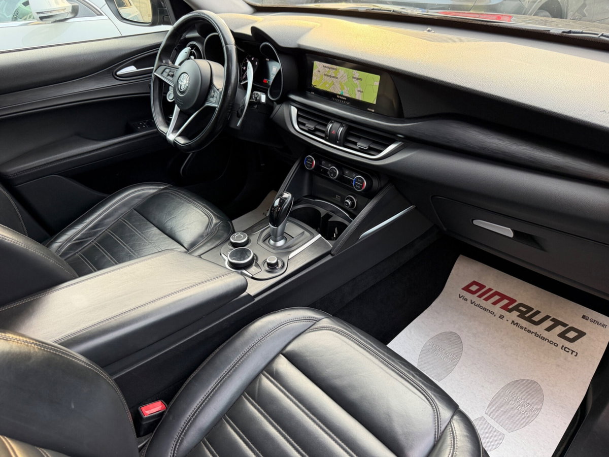 Alfa Romeo Stelvio Stelvio 2.2 Turbodiesel 210 CV AT8 Q4 Super (8)