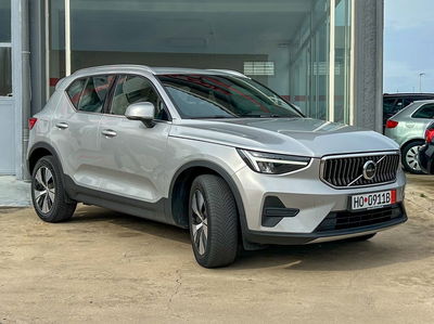 Volvo XC40 T4 Recharge Plug-in Hybrid automatico Plus Bright N1 usata