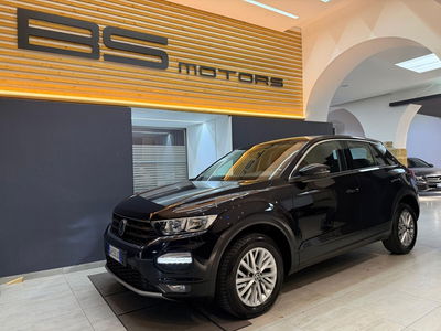 Volkswagen T-Roc 2.0 TDI SCR 150 CV DSG Business BlueMotion Technology usata