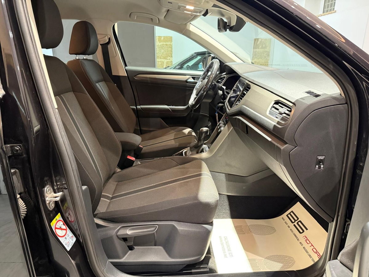 Volkswagen T-Roc 2.0 TDI SCR 150 CV DSG Business BlueMotion Technology (13)