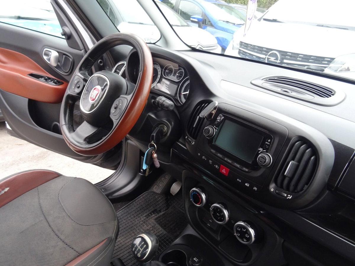 Fiat 500L 1.3 Multijet 85 CV Trekking (15)