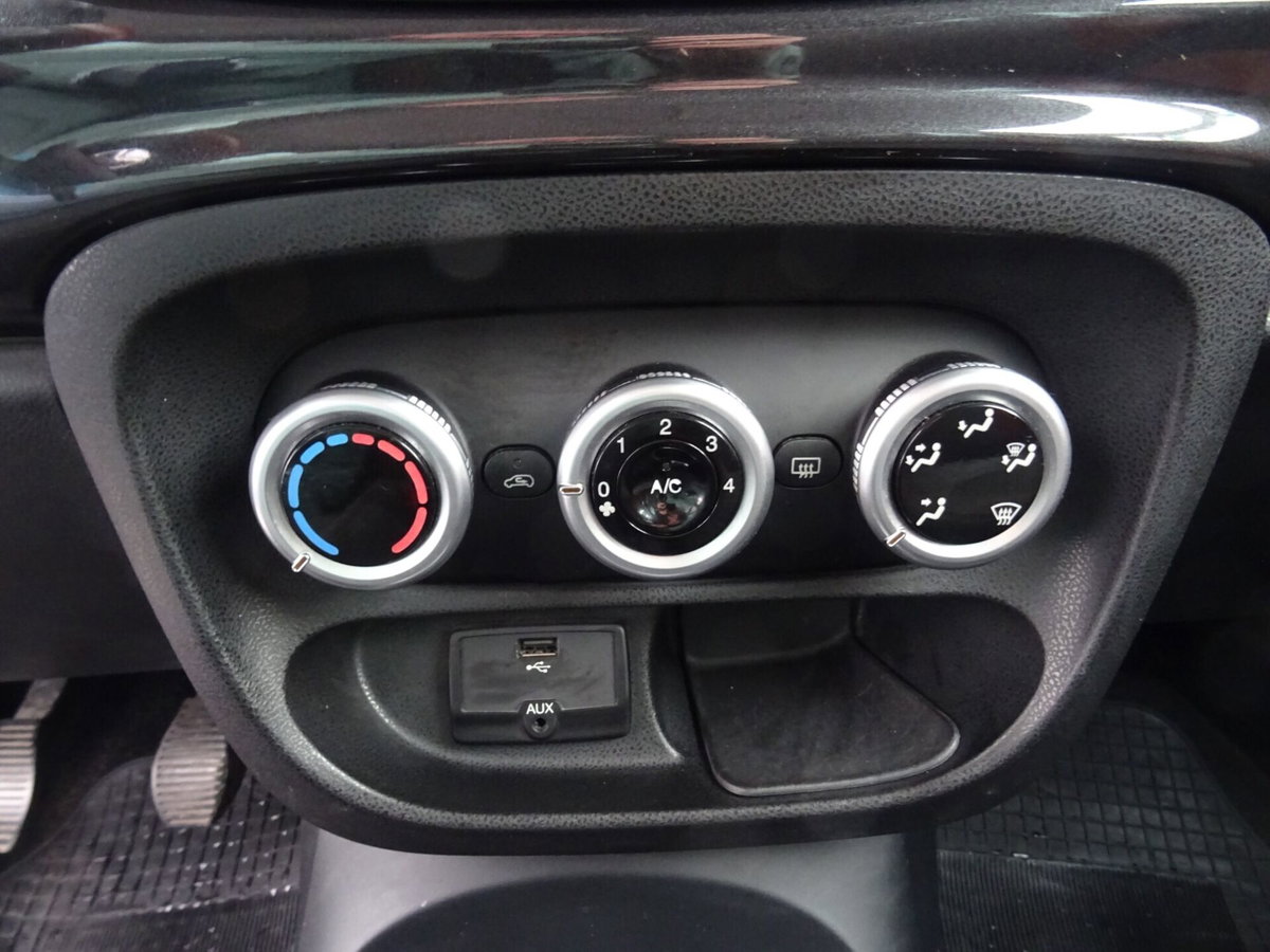 Fiat 500L 1.3 Multijet 85 CV Trekking (20)