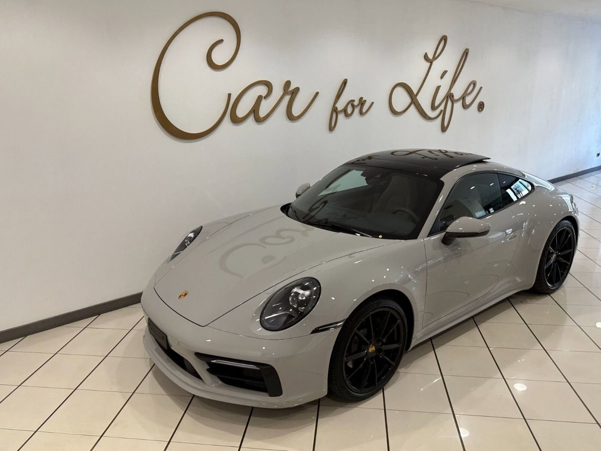 Porsche 911 Coupé Carrera 4S (2)