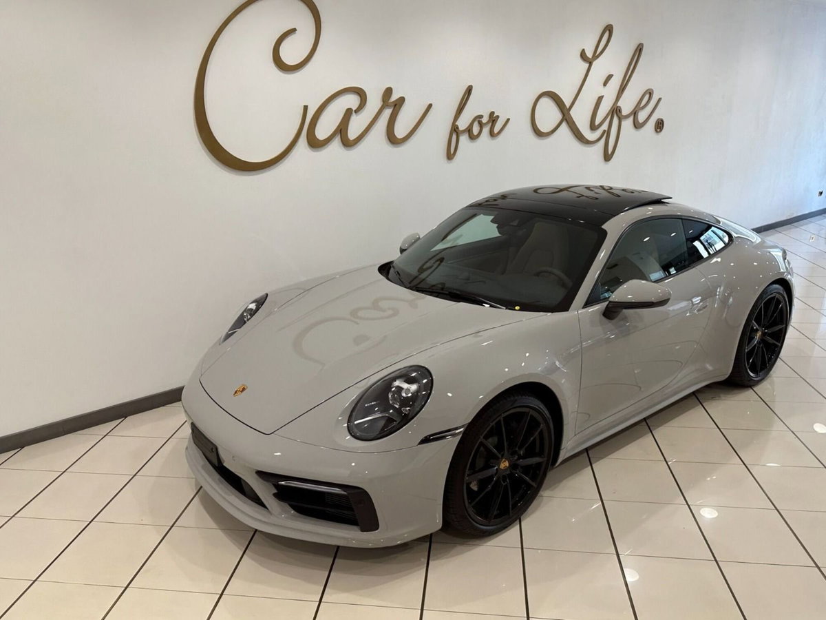 Porsche 911 Coupé Carrera 4S (3)