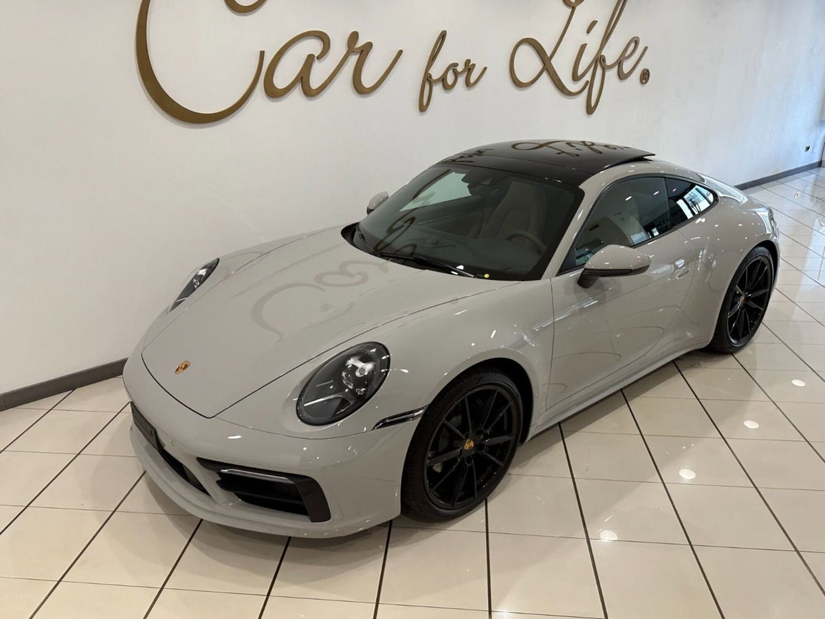 Porsche 911 Coupé Carrera 4S (4)