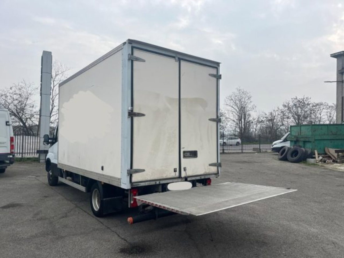 Iveco Daily Telaio 35C16 BTor 2.3 HPT PL-RG Cabinato (8)