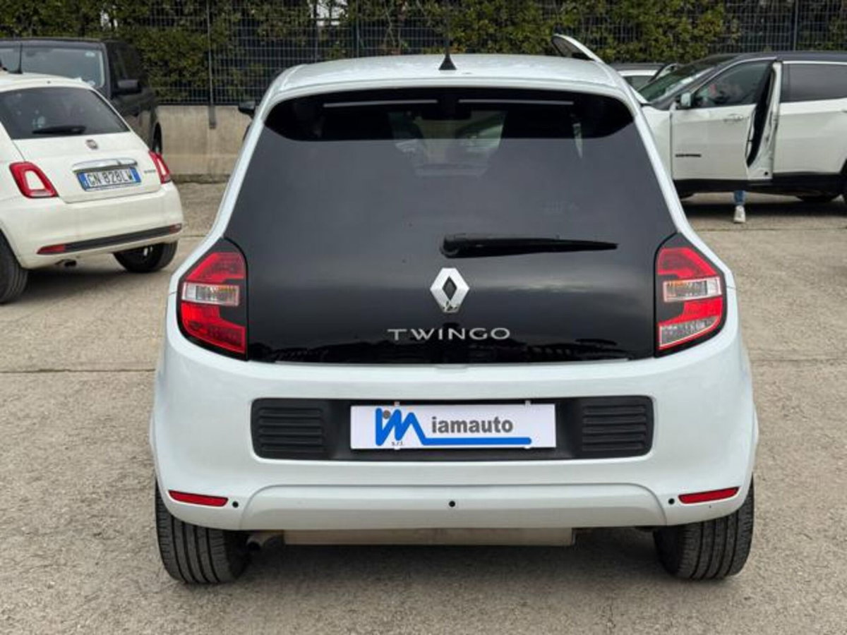 Renault Twingo TCe 90 CV Duel (12)