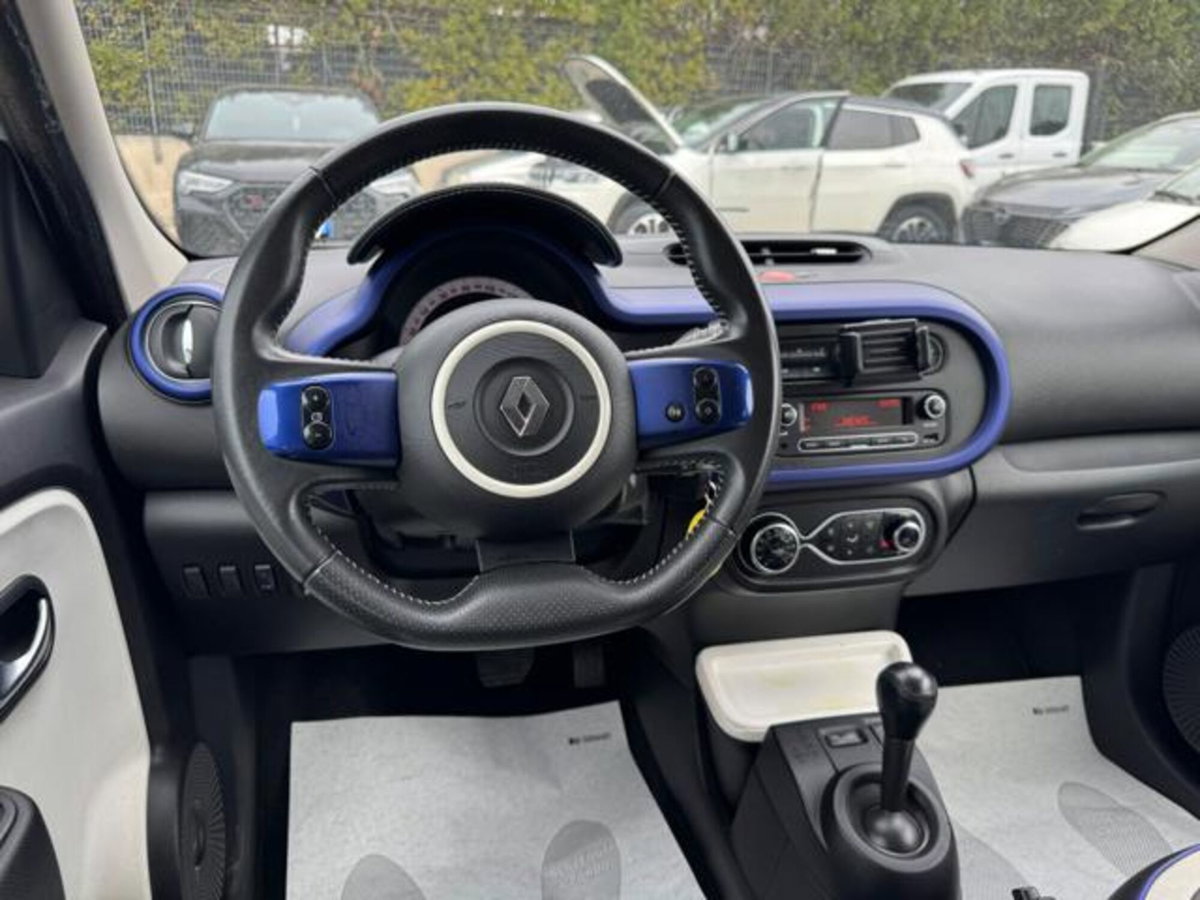 Renault Twingo TCe 90 CV Duel (5)