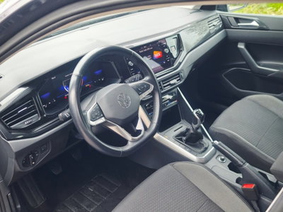 Volkswagen Polo 1.0 tsi Life 95cv (8)