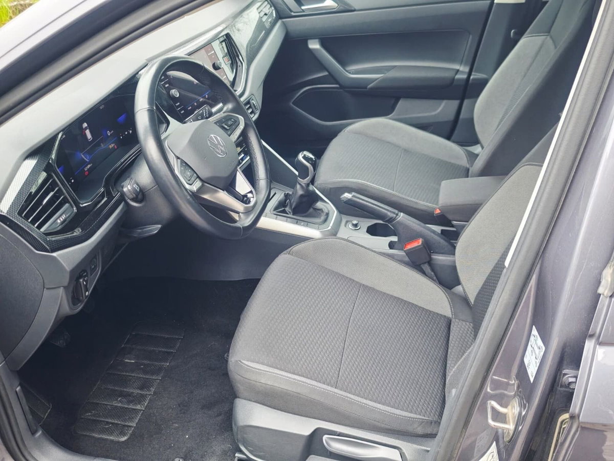 Volkswagen Polo 1.0 tsi Life 95cv (9)