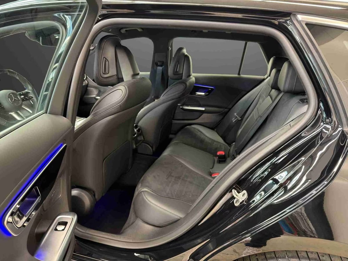 Mercedes-Benz Classe C Station Wagon 300 d mhev AMG Line Advanced Plus auto (11)