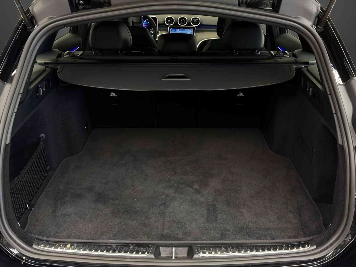 Mercedes-Benz Classe C Station Wagon 300 d mhev AMG Line Advanced Plus auto (18)