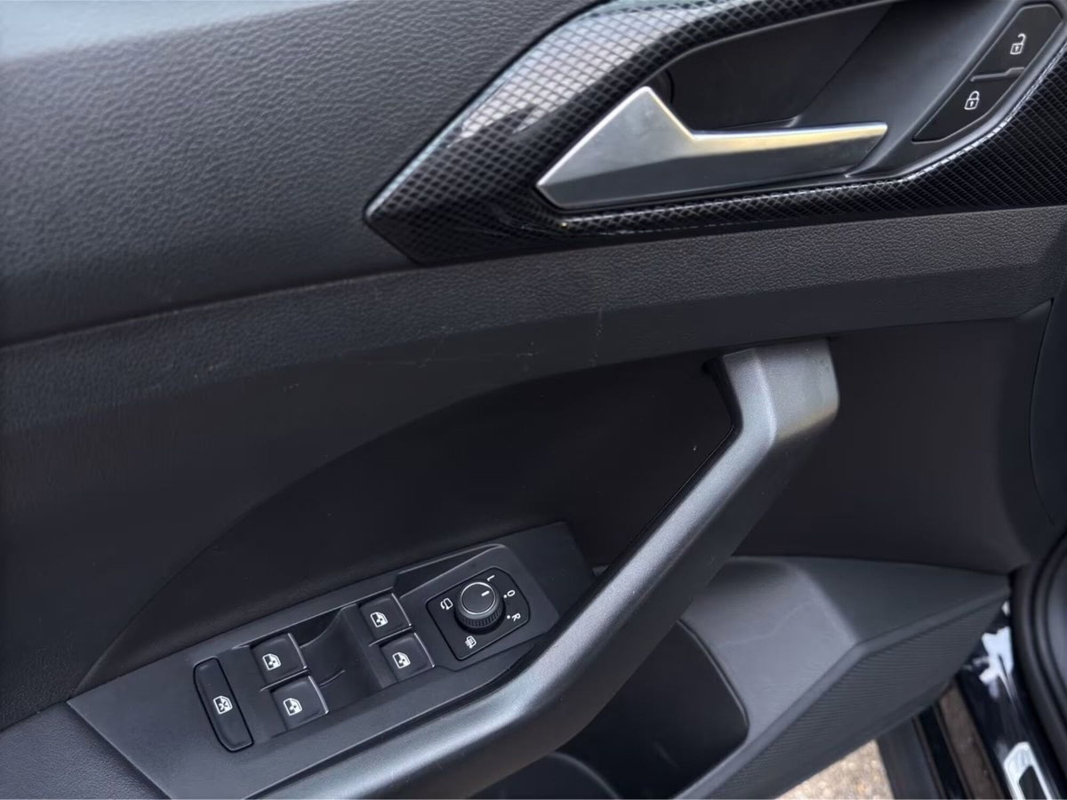 Volkswagen T-Cross 1.5 TSI DSG Sport (15)