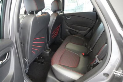 Renault Captur 1.5 dCi 8V 90 CV EDC Project Runway (15)