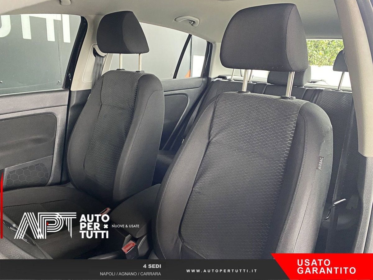 Volkswagen Golf Plus 1.6 TDI DPF DSG Highline (12)