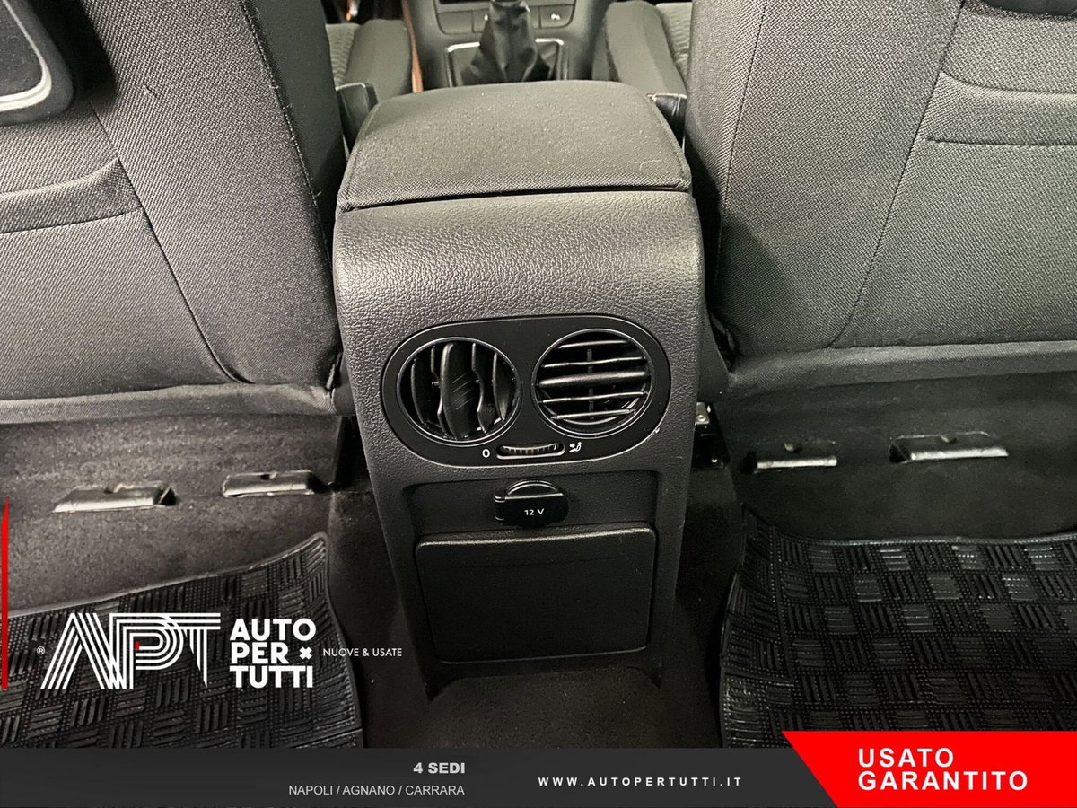 Volkswagen Golf Plus 1.6 TDI DPF DSG Highline (20)