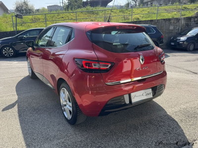 Renault Clio dCi 8V 90 CV EDC 5 porte Moschino Zen (6)