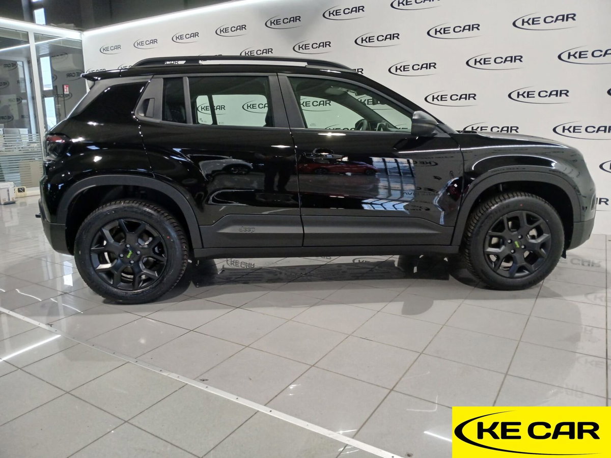 Jeep Avenger 1.2 turbo e-hybrid mhev Upland 4xe 145cv edct6 (16)