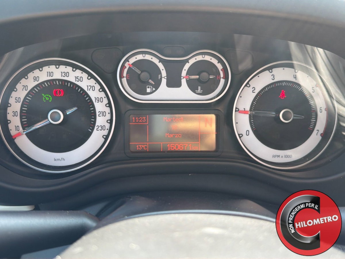 Fiat 500L 1.3 Multijet 95 CV Dualogic Lounge (18)