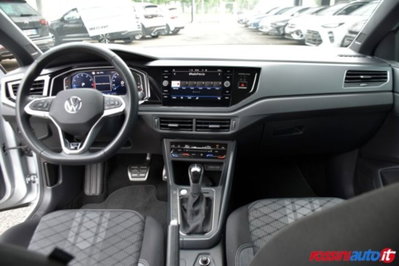 Volkswagen Taigo 1.0 tsi R-Line 115cv (10)