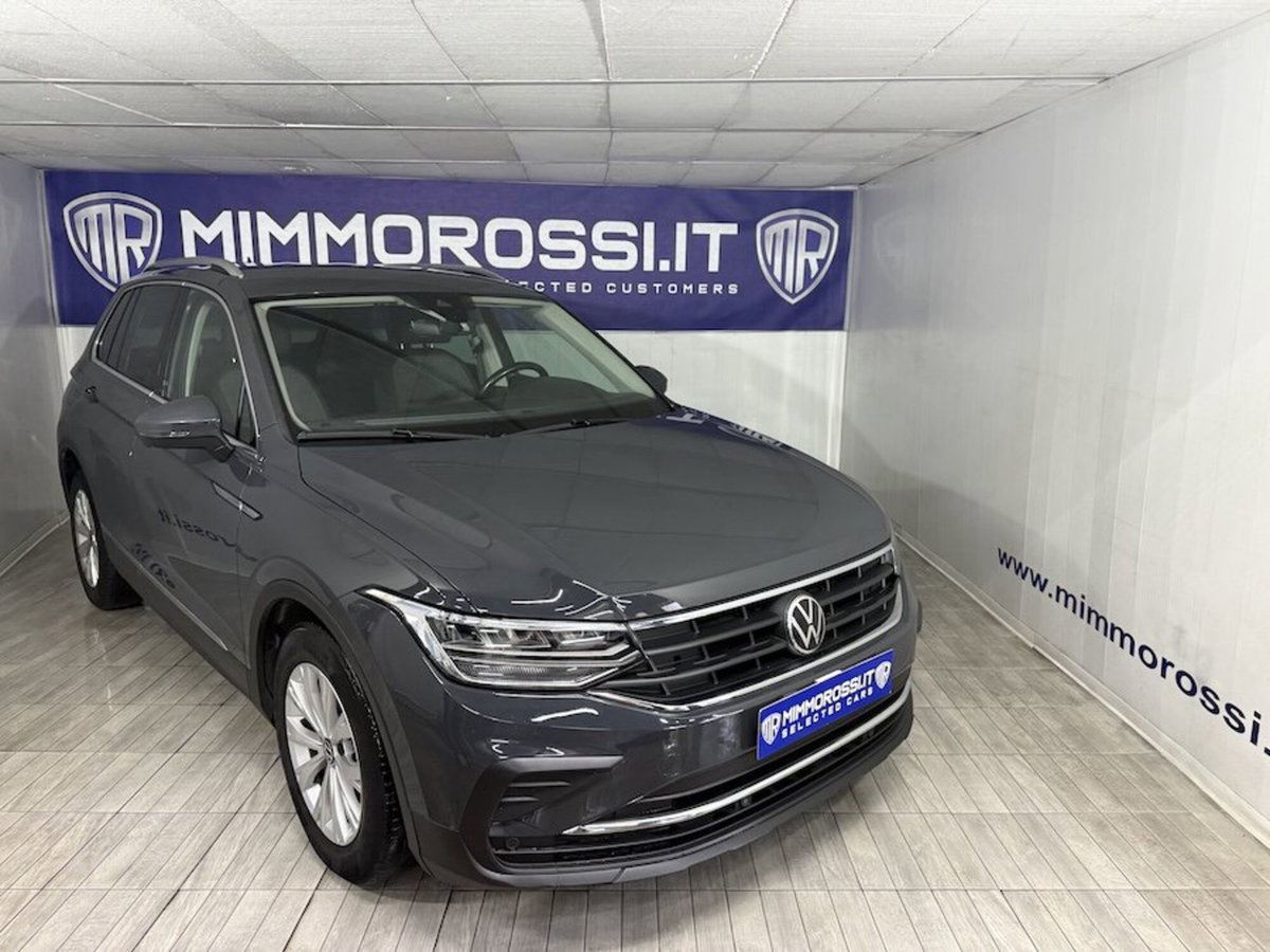 Volkswagen Tiguan 2.0 tdi Life 150cv dsg (2)