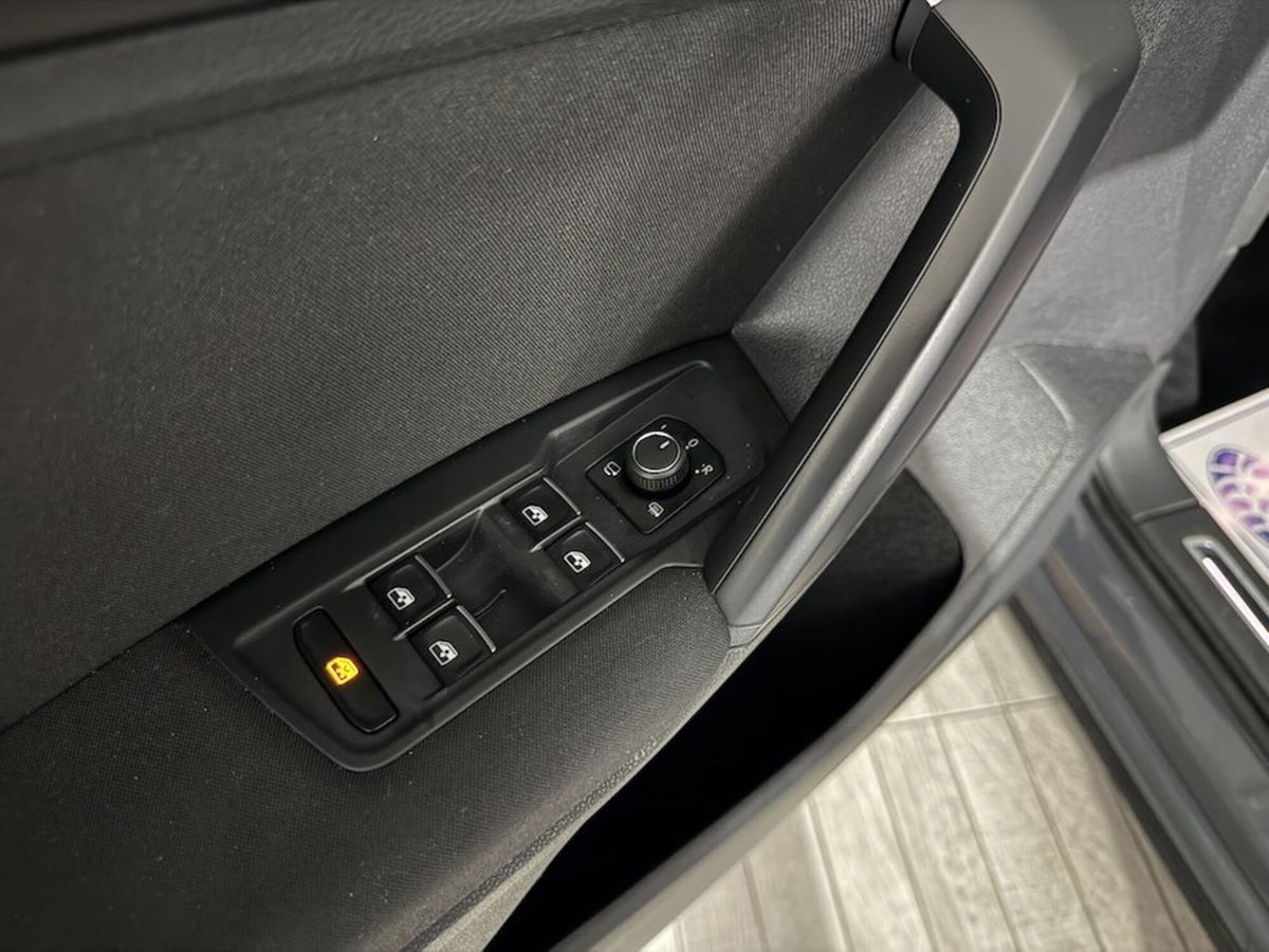Volkswagen Tiguan 2.0 tdi Life 150cv dsg (20)
