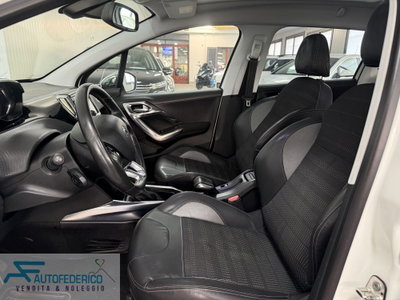 Peugeot 2008 e-HDi 92 CV Stop&Start Allure (10)
