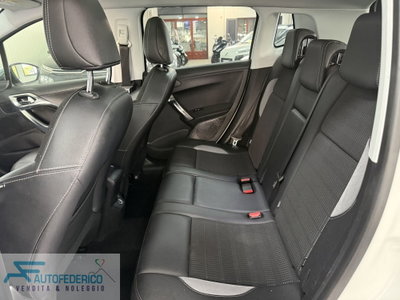 Peugeot 2008 e-HDi 92 CV Stop&Start Allure (11)