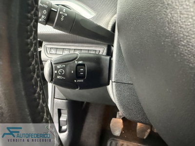 Peugeot 2008 e-HDi 92 CV Stop&Start Allure (14)
