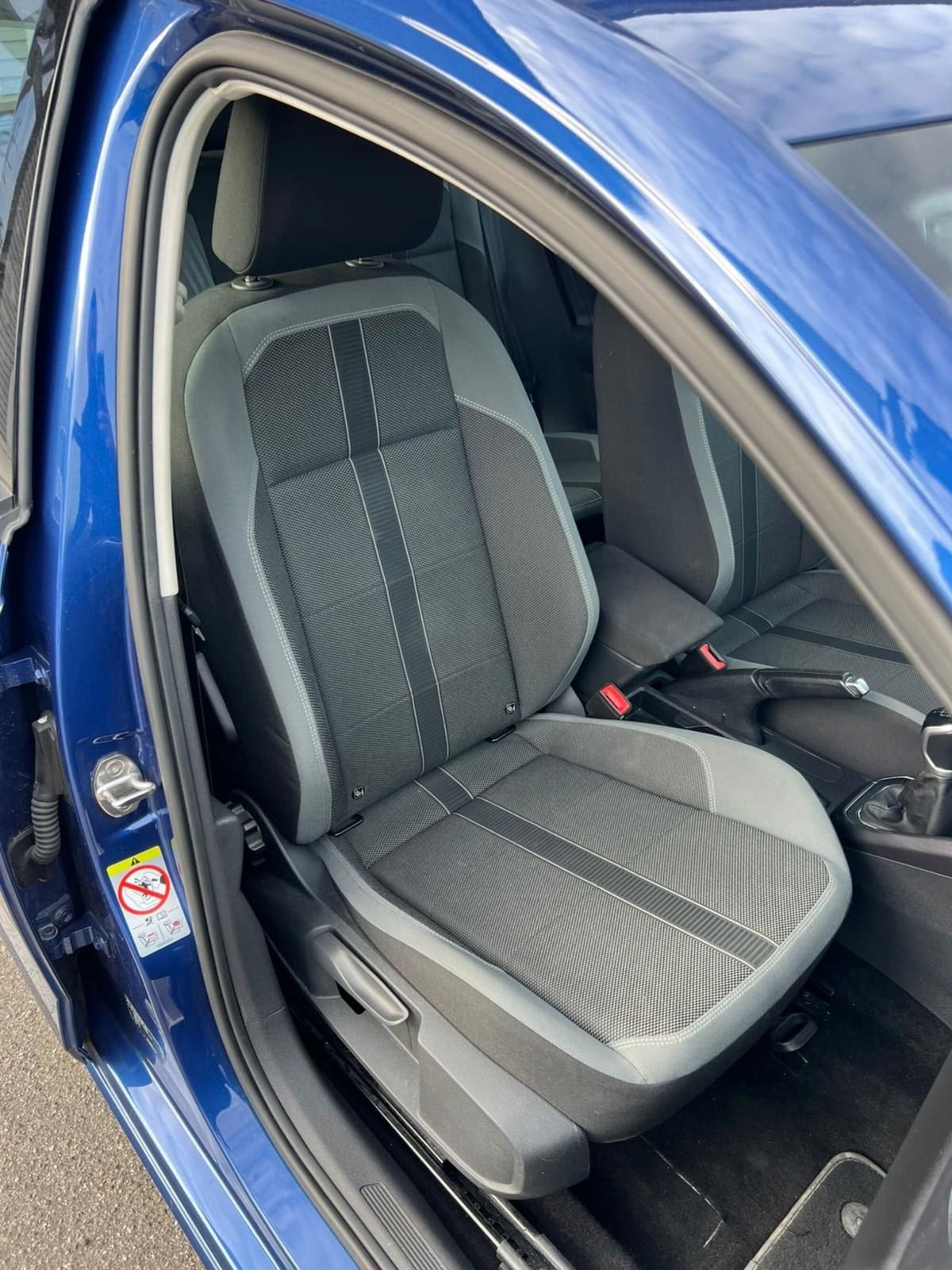 Volkswagen Polo 1.0 tsi Style 95cv (13)