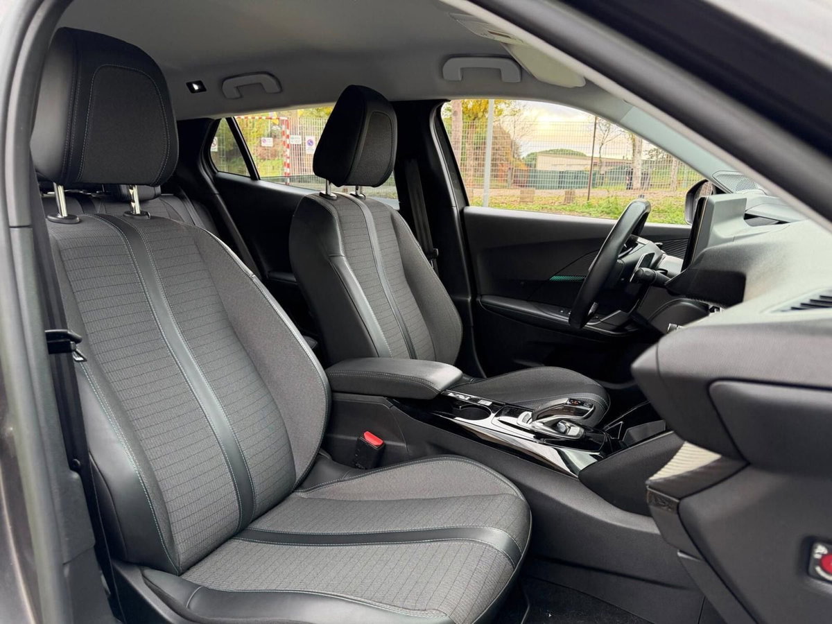 Peugeot 2008 1.2 puretech Allure s&s 130cv eat8 (9)