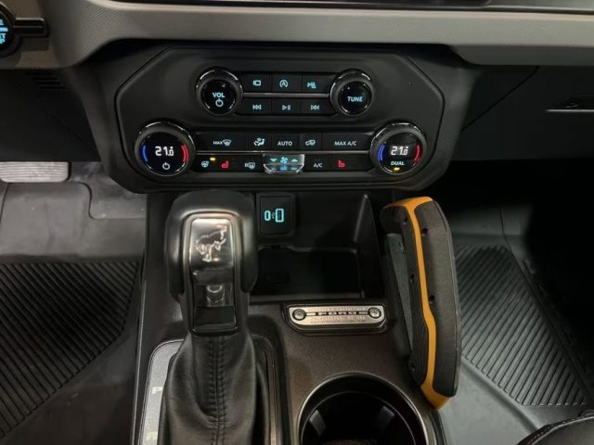 Ford Bronco 2.7 ecoboost V6 Badlands 4x4 335cv auto (12)