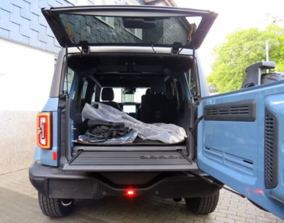 Ford Bronco 2.7 ecoboost V6 Outer Banks 4x4 335cv auto (2)
