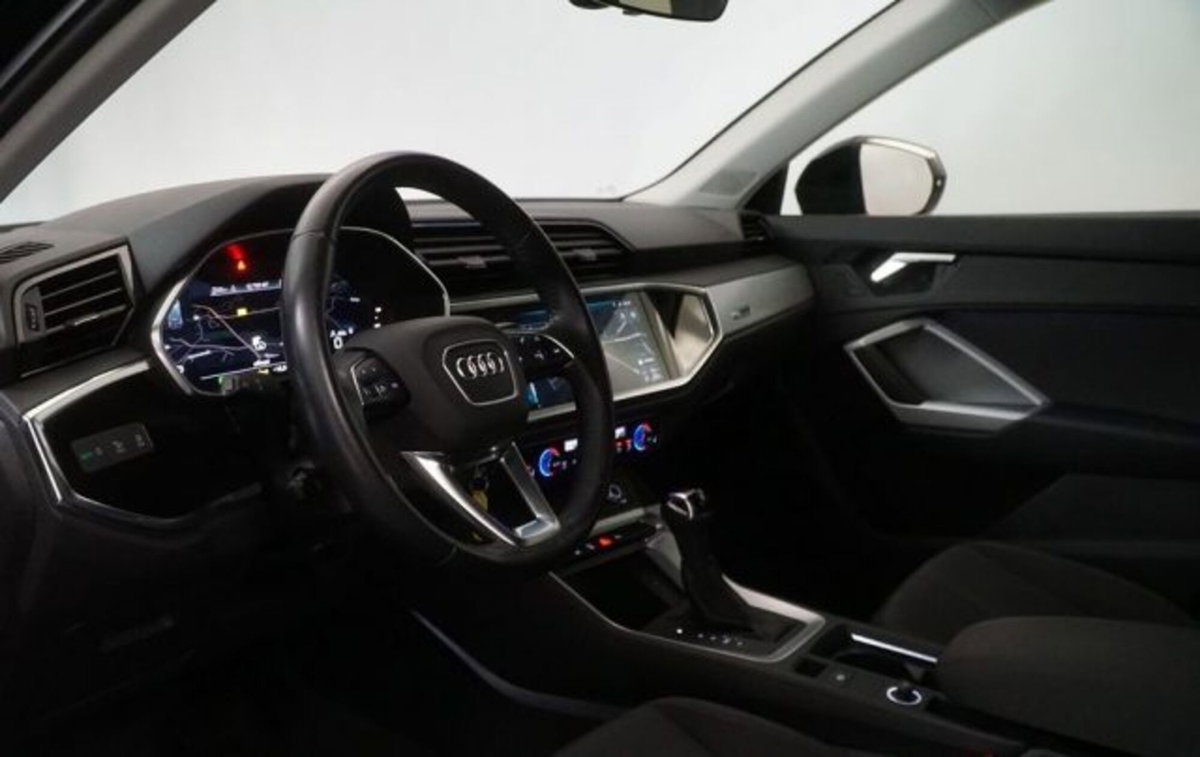 Audi Q3 35 TFSI S tronic S line edition (3)