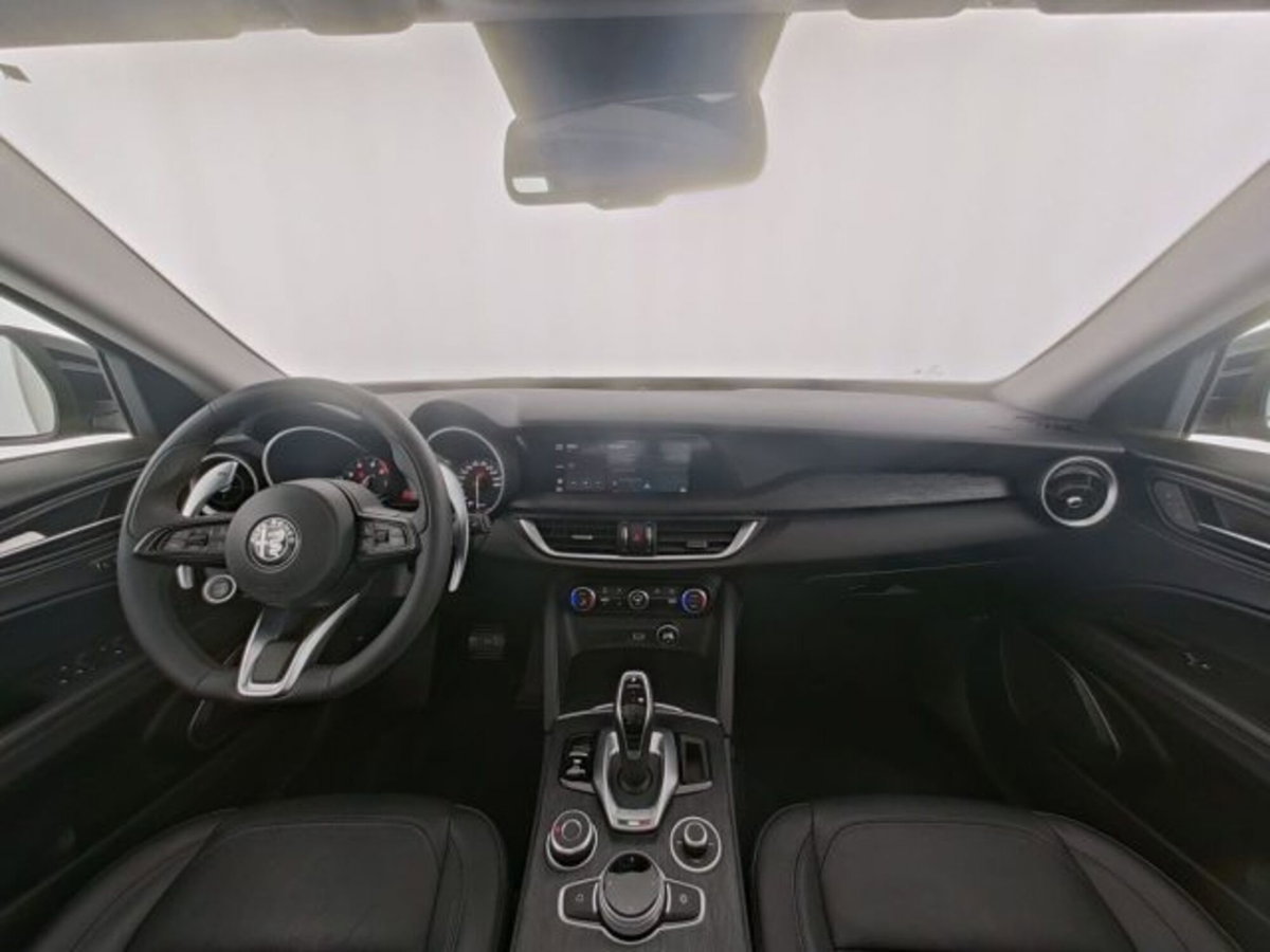 Alfa Romeo Stelvio Stelvio 2.0 Turbo 200 CV AT8 Q4 Super Business (12)
