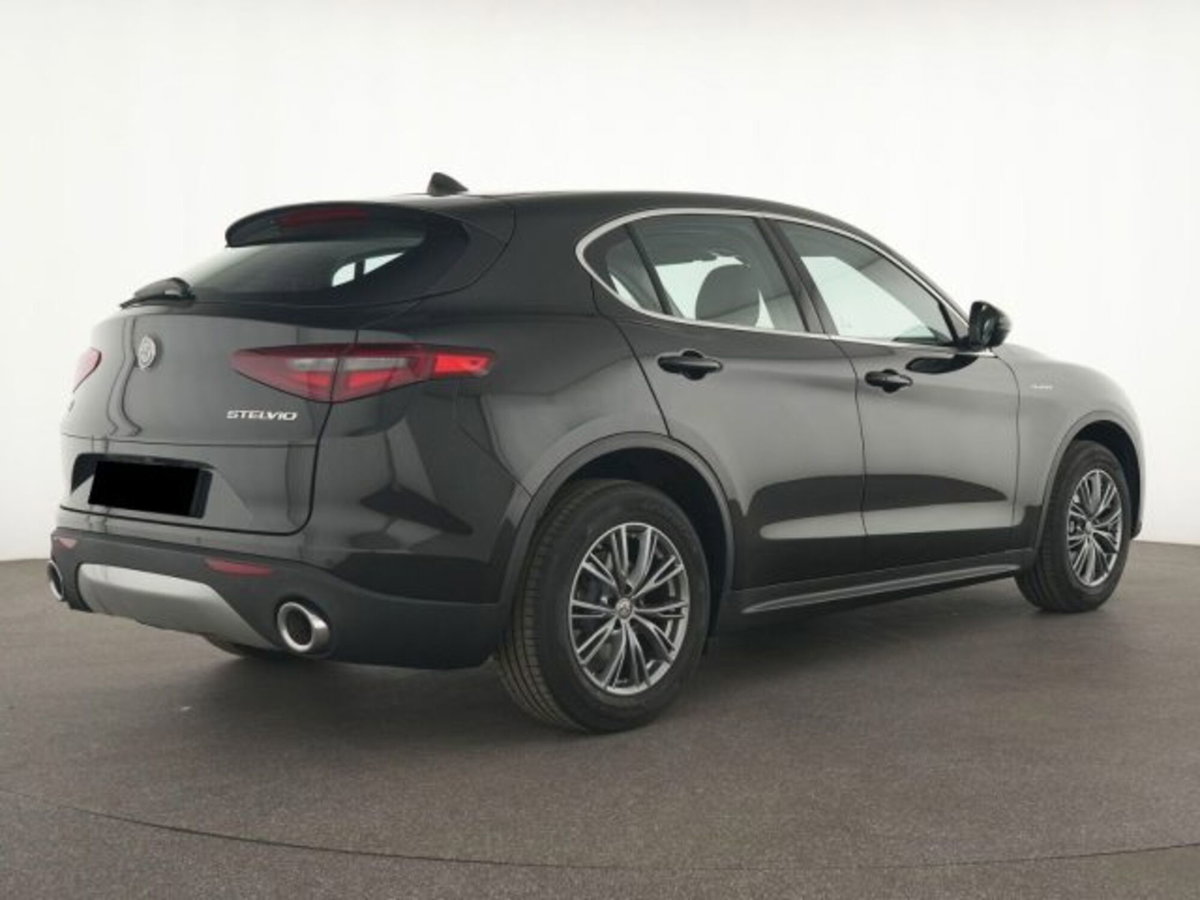 Alfa Romeo Stelvio Stelvio 2.0 Turbo 200 CV AT8 Q4 Super Business (5)