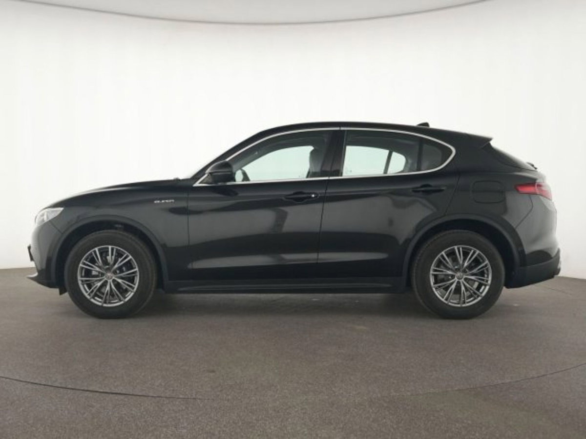 Alfa Romeo Stelvio Stelvio 2.0 Turbo 200 CV AT8 Q4 Super Business (8)