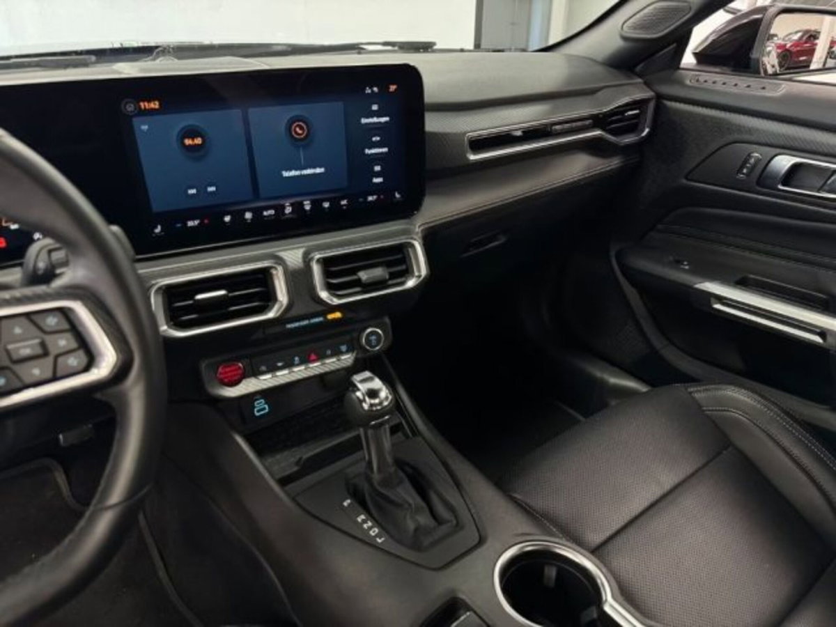 Ford Mustang Coupé Fastback 2.3 EcoBoost (10)