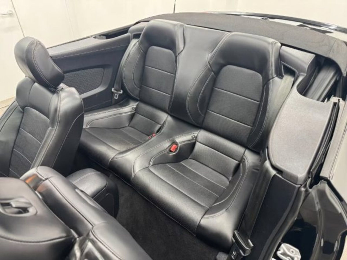 Ford Mustang Cabrio Convertible 2.3 EcoBoost (14)