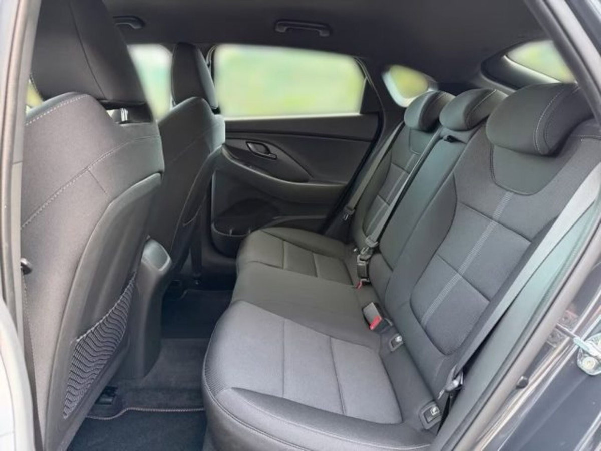 Hyundai i30 Fastback 2.0 T-GDI 280 CV DCT N Performance (13)