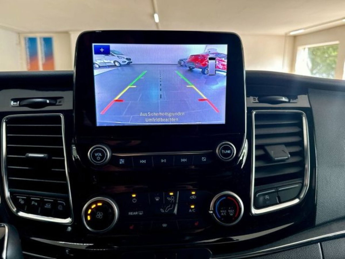 Ford Tourneo Custom 320 2.0 EcoBlue 150CV PL Titanium (15)