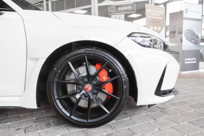 Honda Civic 2.0 Type R (8)