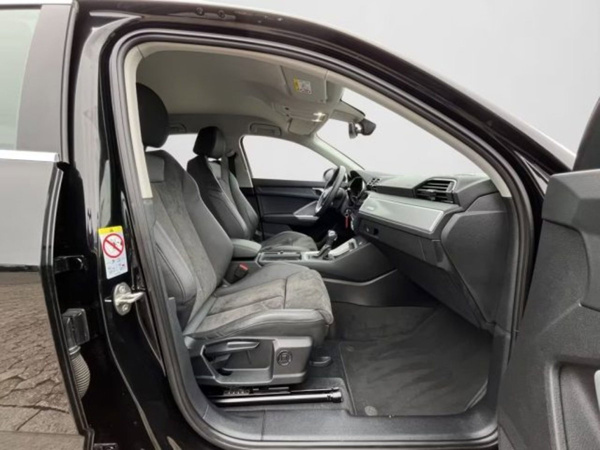 Audi Q3 Sportback 40 TDI S tronic quattro edition (13)