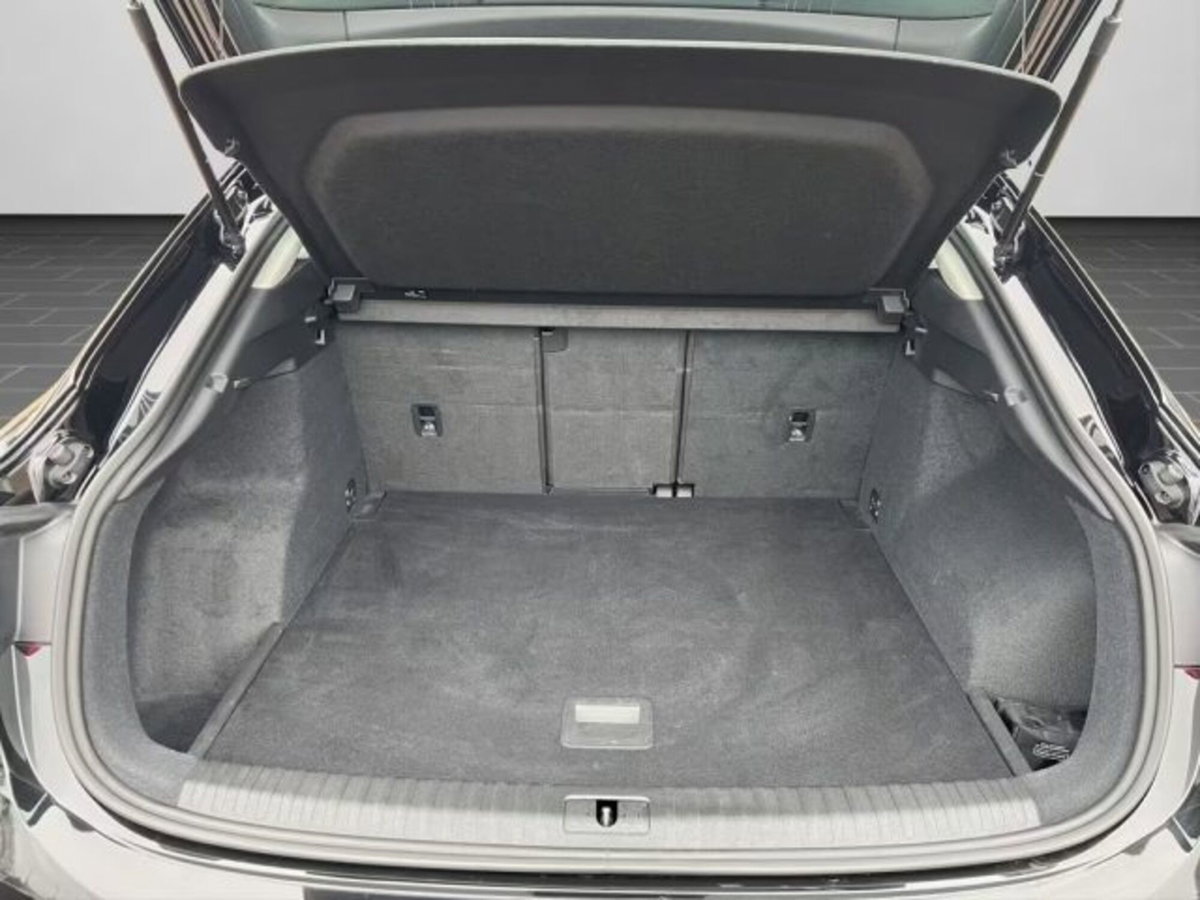 Audi Q3 Sportback 40 TDI S tronic quattro edition (15)