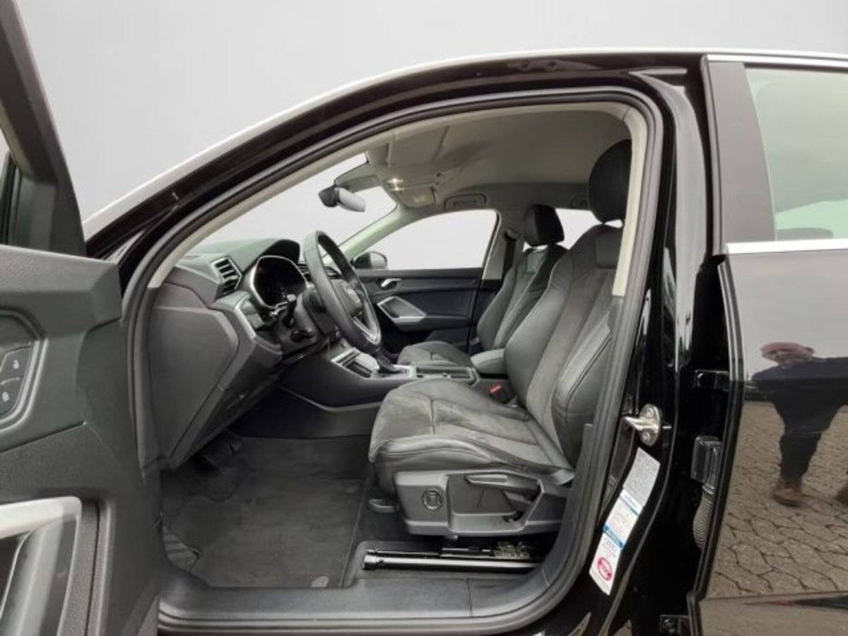 Audi Q3 Sportback 40 TDI S tronic quattro edition (7)