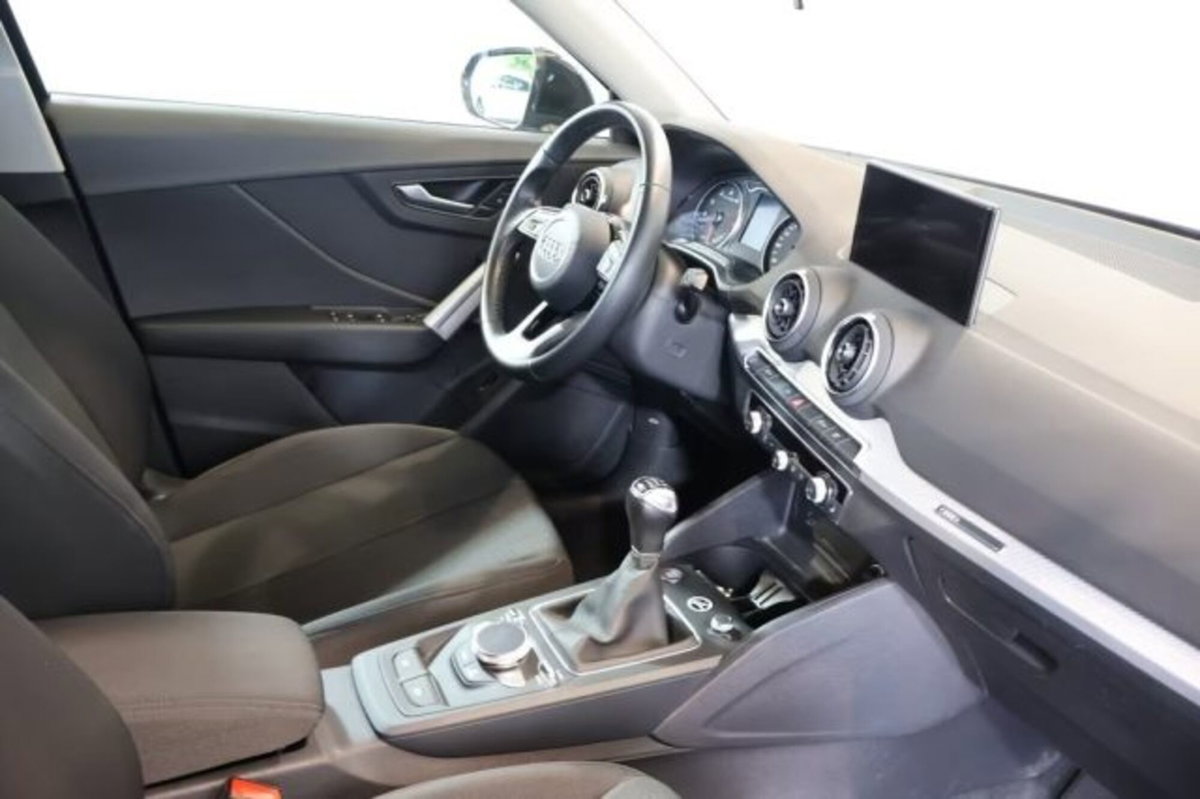 Audi Q2 Q2 30 TFSI Admired (13)
