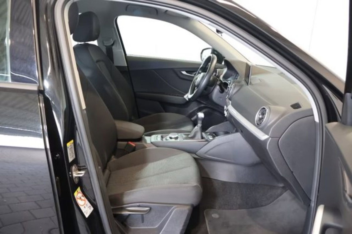 Audi Q2 Q2 30 TFSI Admired (14)